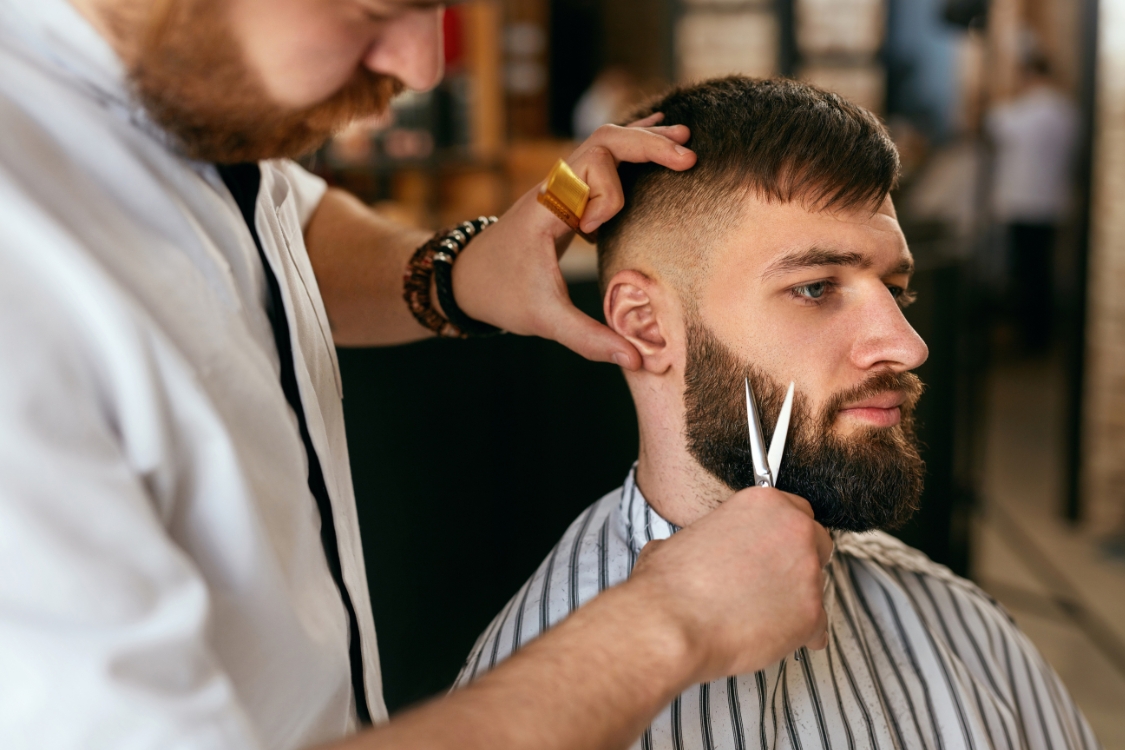 Men's Haircut and Styling